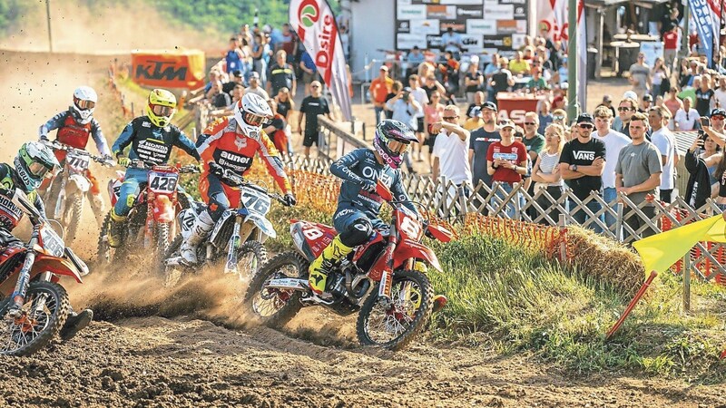 Der Baierdorfer (Nr. 8) schüttelt die Konkurrenz regelmäßig ab. (Bild: Crossnews.at)