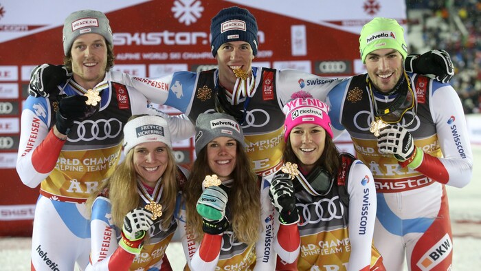 Sandro Simonet's (back left) greatest success: team gold at the World Championships in Aare.