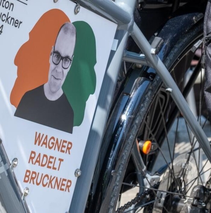 Sporty in search of music