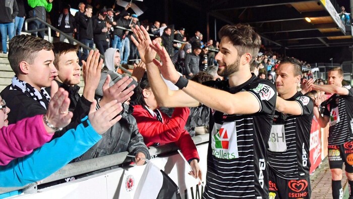 Mike Novak verabschiedet sich am Saisonende von den Wolfsberger Fans.