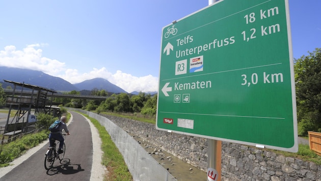 Der Ausbau von Radwegen gehört laut Umfrage absolut nicht zu den großen Sorgen der Tiroler Bevölkerung. (Bild: Birbaumer Christof/Krone KREATIV)