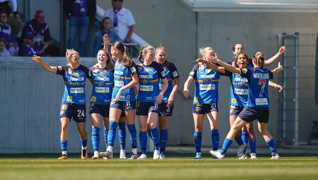 The "Wöfninnen" of SKN St. Pölten have conquered the cup again. (Bild: GEPA/GEPA pictures)