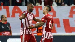 Olympiakos Piräus zieht ins Finale ein. (Bild: AP ( via APA) Austria Presse Agentur/ASSOCIATED PRESS)