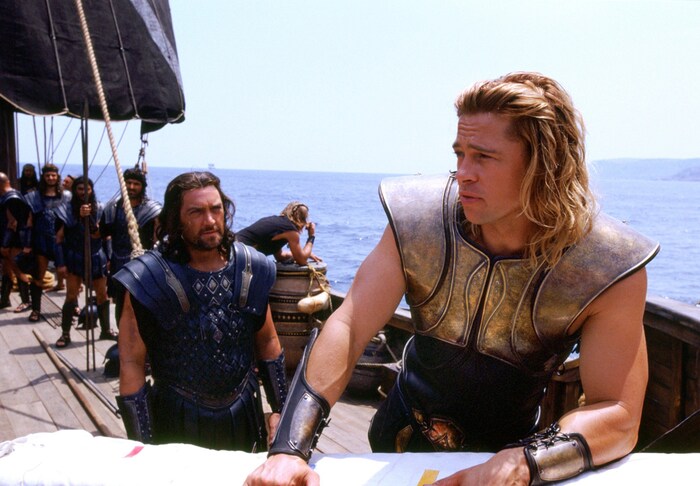 Brad Pitt de klasik filmde rol aldı. Archilles rolünü üstlendi.