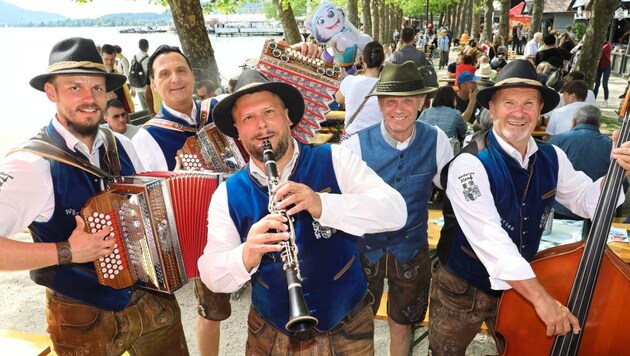 Numerous music groups perform in the Ostbucht. (Bild: Rojsek-Wiedergut Uta)