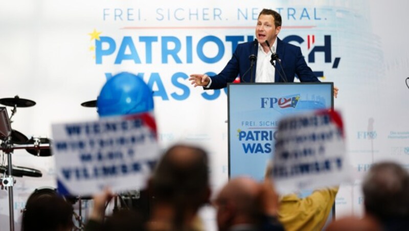 FPÖ-General Michael Schnedlitz (Bild: APA Pool/APA/EVA MANHART)