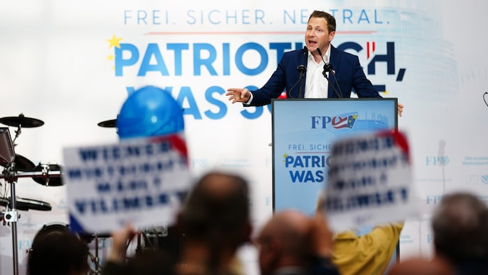 FPÖ Genel Başkanı Michael Schnedlitz