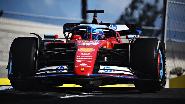 Ferrari will in Imola angreifen. (Bild: AFP/GETTY IMAGES/CLIVE MASON)