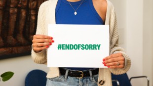 Niederösterreicherinnen entschuldigen sich besonders häufig im Businesskontext.