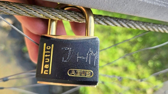 Die frisch vermälten Niederösterrreicher haben ein Schloss in Kärnten hinterlassen.