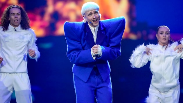 Joost Klein holland énekes (képünkön) nem lép fel a 68. Eurovíziós Dalfesztivál döntőjében, miután a produkció egyik alkalmazottja panaszt tett. (Bild: AP ( via APA) Austria Presse Agentur/Martin Meissner)