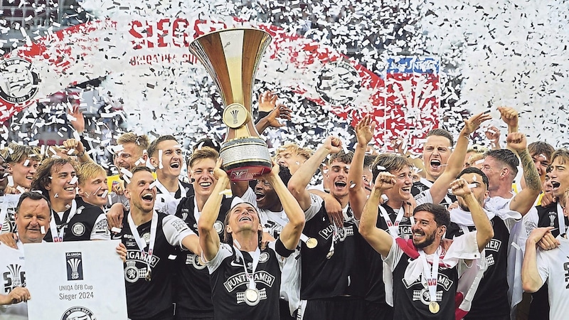 Nach dem Cup-Pokal soll auch der Meisterteller nach Graz. (Bild: Pail Sepp/Sepp Pail)