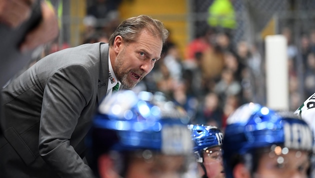 Trainer Tray Tuomie erhält einen neuen Verteidiger! (Bild: GEPA pictures/ Matthias Balk)