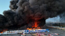 Praktisch der gesamte Komplex stand damals in Flammen.