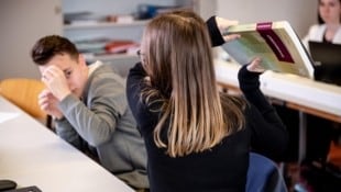 Es ist besorgniserregend! In den vergangenen Jahren ist die Zahl der Suspendierungen an den ...
