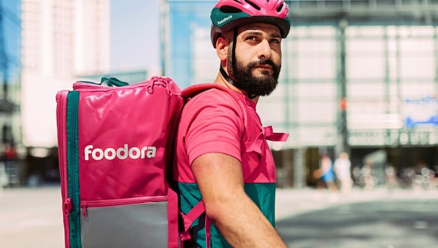 Nemcsak a Foodora, hanem a másik nagy kiszállítószolgálat, a Lieferando is kritikát kapott. (Bild: Max Threlfall)