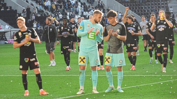The goalkeeper often held on to the draw.
