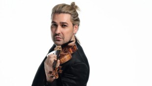 Mit „Millennium Symphony“ nimmt Stargeiger David Garrett das nächste Großprojekt in Angriff. Im März 2025 kommt er damit live nach Wien.  (Bild: Live Nation)