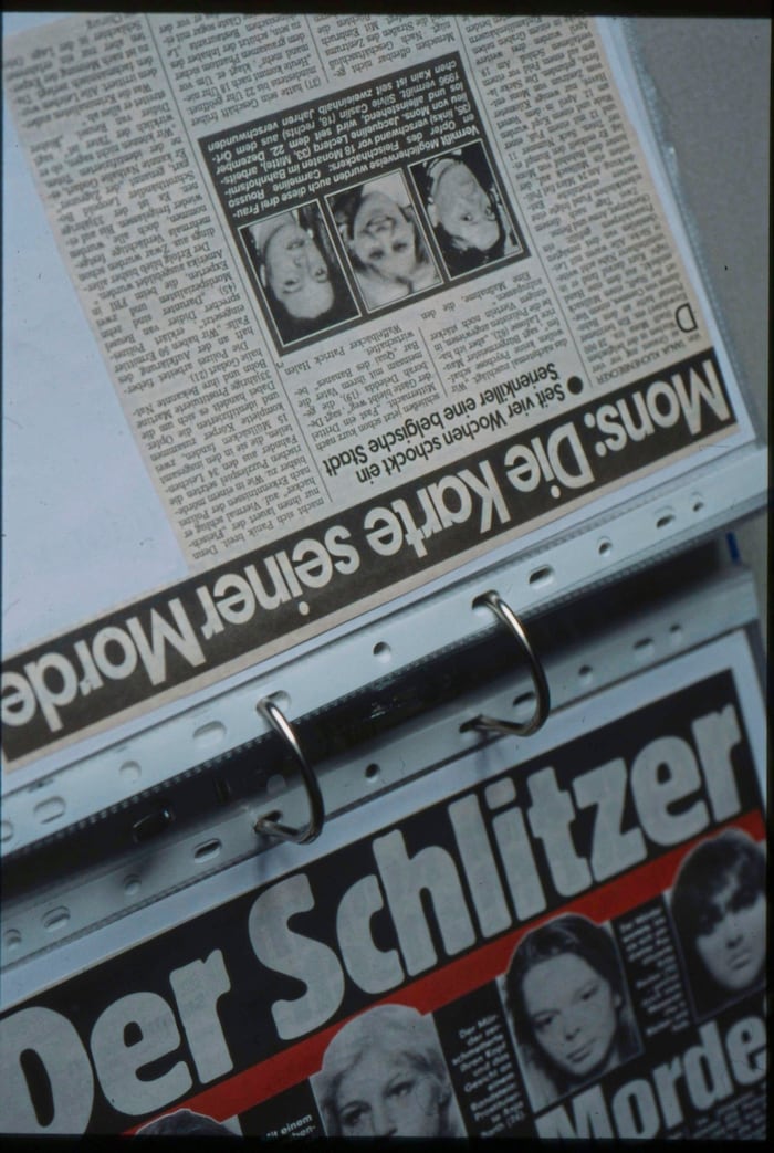 The ÖBB employee collected countless newspaper reports about gruesome murders in folders at ...