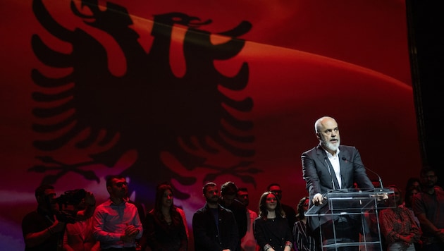 Edi Rama albán miniszterelnök (Bild: AFP)