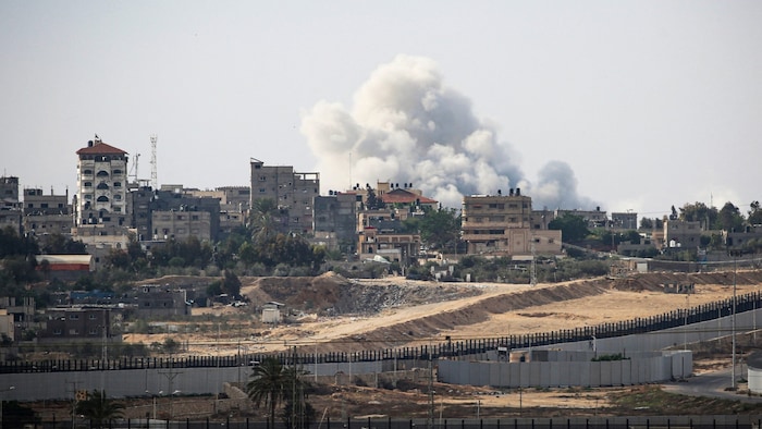 Smoke in Rafah after an attack