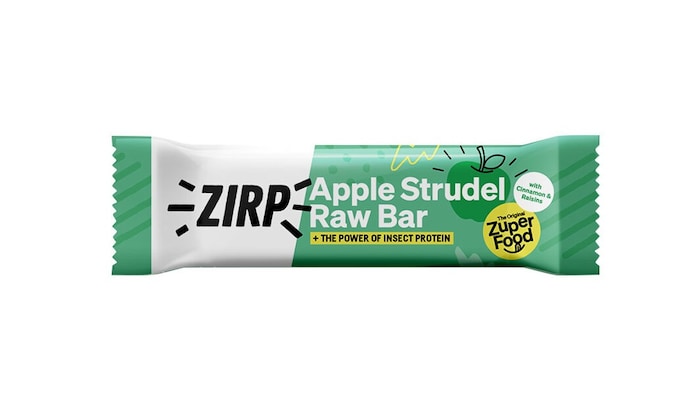 The bars are available in the flavors "Apple Strudel", "Sour Cherry" and "Apricot".