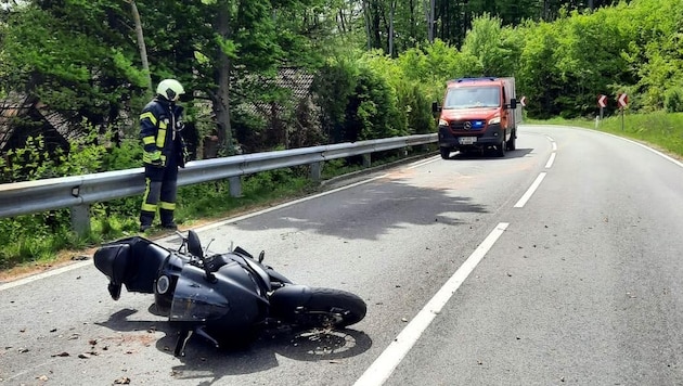 Seit Beginn der Motorrad-Saison waren die Einsatzkräfte bereits bei einigen Unfällen gefordert. (Bild: FF Weidlingbach)