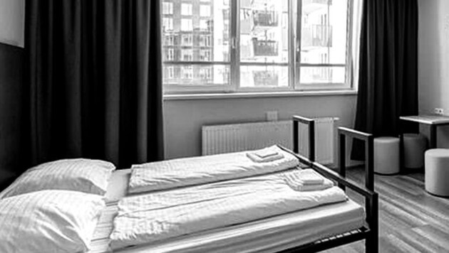 One of the hotel rooms in Vienna where the perpetrators apparently systematically sexually abused their victims. (Bild: zVg)