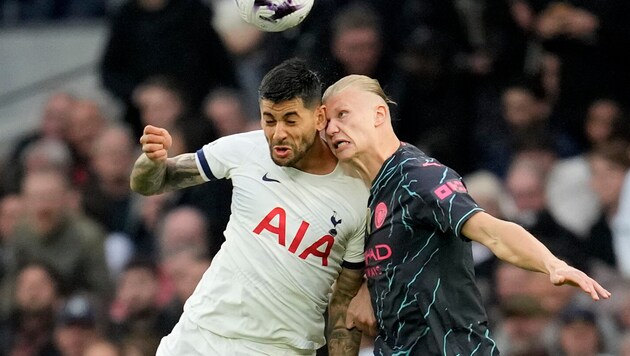 Erling Haaland (right) (Bild: AP/Associated Press)