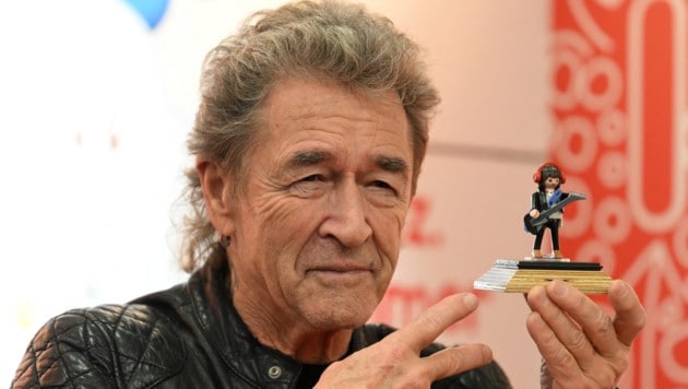 Der Musiker Peter Maffay will nach seiner Abschiedstournee mehr Zeit seiner jüngsten Tochter widmen (Bild: APA/AFP/Christof STACHE)