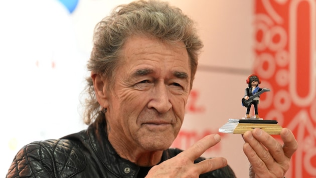 Peter Maffay zenész a búcsúturnéja után több időt akar legfiatalabb lányának szentelni (Bild: APA/AFP/Christof STACHE)