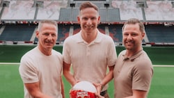 Pepijn Lijnders (mitte) (Bild: Red Bull Salzburg)