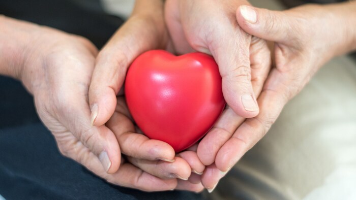 Endorphine machen nicht nur glücklich, sondern bekämpfen auch Schmerzen.
