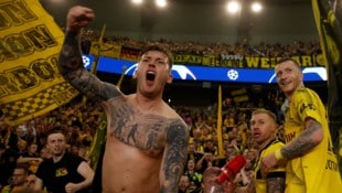 Dortmund-Fans im Pariser Prinzenpark (Bild: AFP/APA/Odd ANDERSEN)