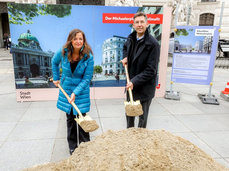 Spatenstich Ende April mit Stadträtin Ulli Sima und Bezirksvorsteher Markus Figl (Bild: Stadt Wien/Christian Fürthner)