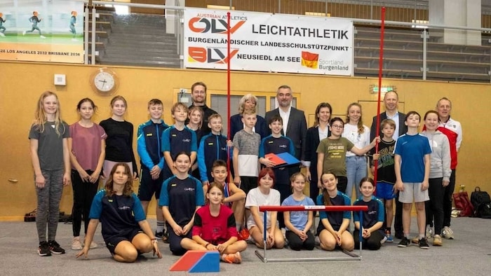 The athletics bases located at schools, such as here in Neusiedl, are also important measures to get young people interested in sport.