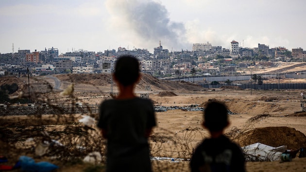 Izraelben terjed az "örök háborútól" való félelem. (Bild: AFP)