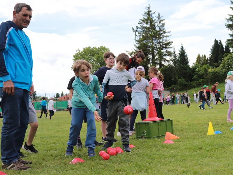 Die Kinder sollen viel ausprobieren. (Bild: SPORTUNION Burgenland)