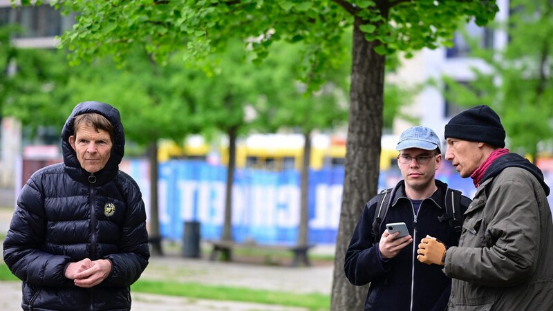 Die Aktivisten beim Hungerstreik in Berlin (Bild: AFP)