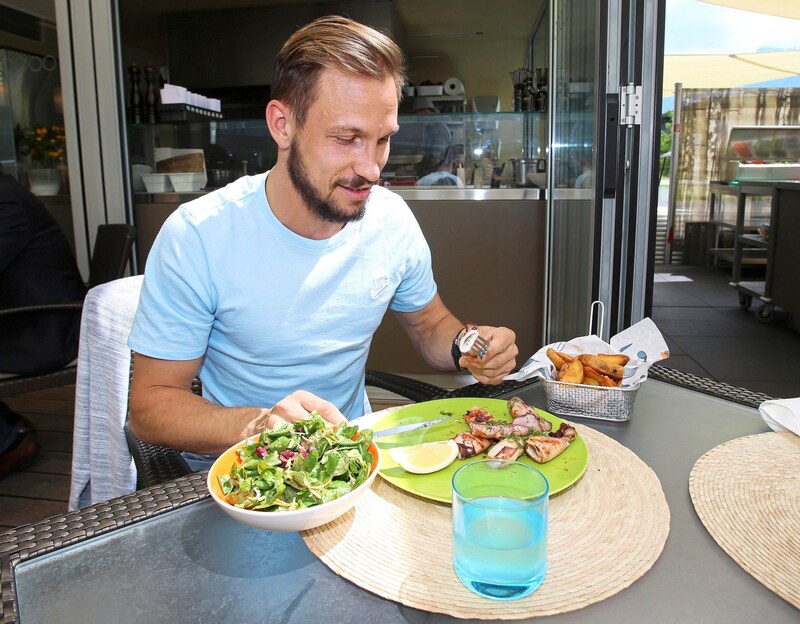 Fußballprofi Andreas Ulmer achtet auf einen gesunden Ernährungsstil. (Bild: Tröster Andreas/Andreas Tröster)