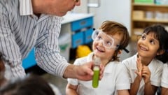 Spannend aufbereitet und einfach formuliert: Das versuchen Projekte wie „FÄKT!“. 