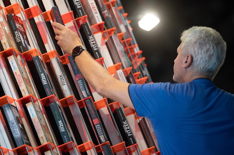 Die Bücher von Sebastian Fitzek werden regelmäßig Bestseller. (Bild: Sebastian Gollnow / dpa / picturedesk.com)