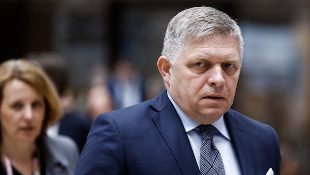 Robert Fico (április közepén Brüsszelben) (Bild: APA/AFP/KENZO TRIBOUILLARD)