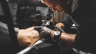 Tattoos und Tierschutz: Diese beiden Sachen können Ende März in Bruck an der Leitha kombiniert ...