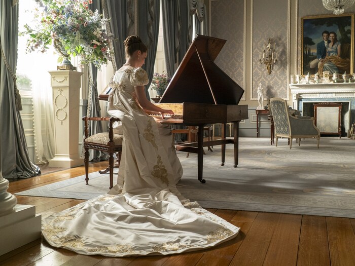 Hannah Dodd als Francesca Bridgerton