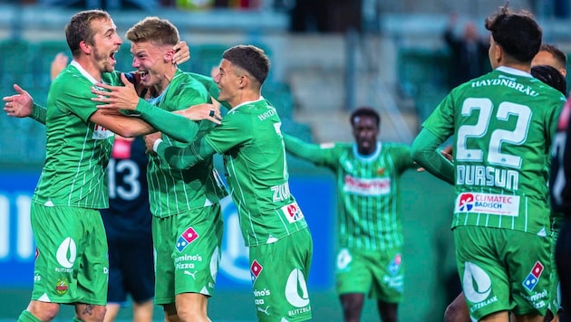 Der SK Rapid II nimmt Kurs auf die Meisterschaft in der Ostliga. (Bild: ChaLuk)