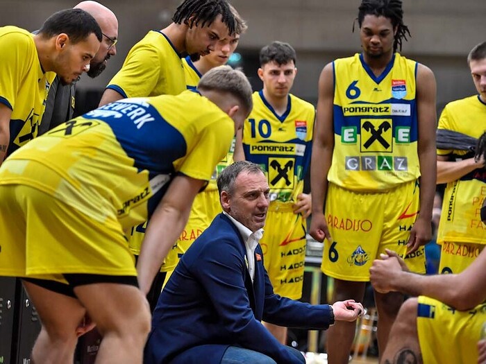 Coach Ervin Dragsic steht hinter den Erfolgen von Sensationsteam Graz.