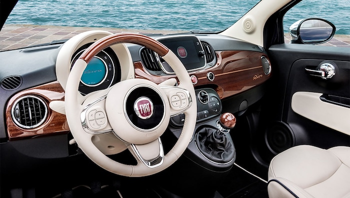 Fiat 500 Riva mit Jacht-Interieur