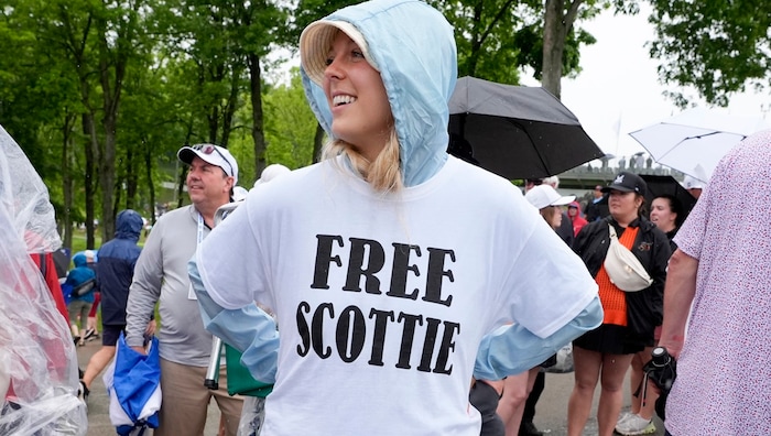 Some fans reacted very spontaneously to the arrest and immediately showed solidarity with the golf superstar.