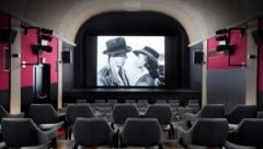 In Mittersill baute die Familie Schnöll den Saal nach dem Hochwasser wieder auf.  (Bild: Kino Mittersill)